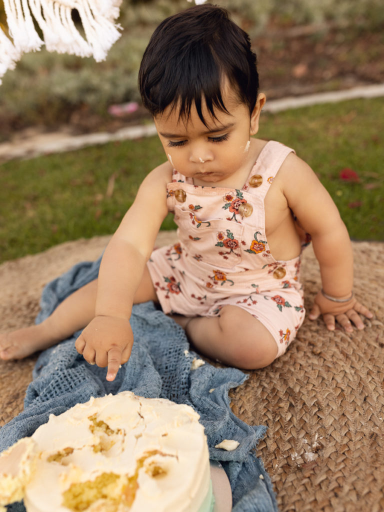 CakeSmash Photography at the park in Perth, Western Australia